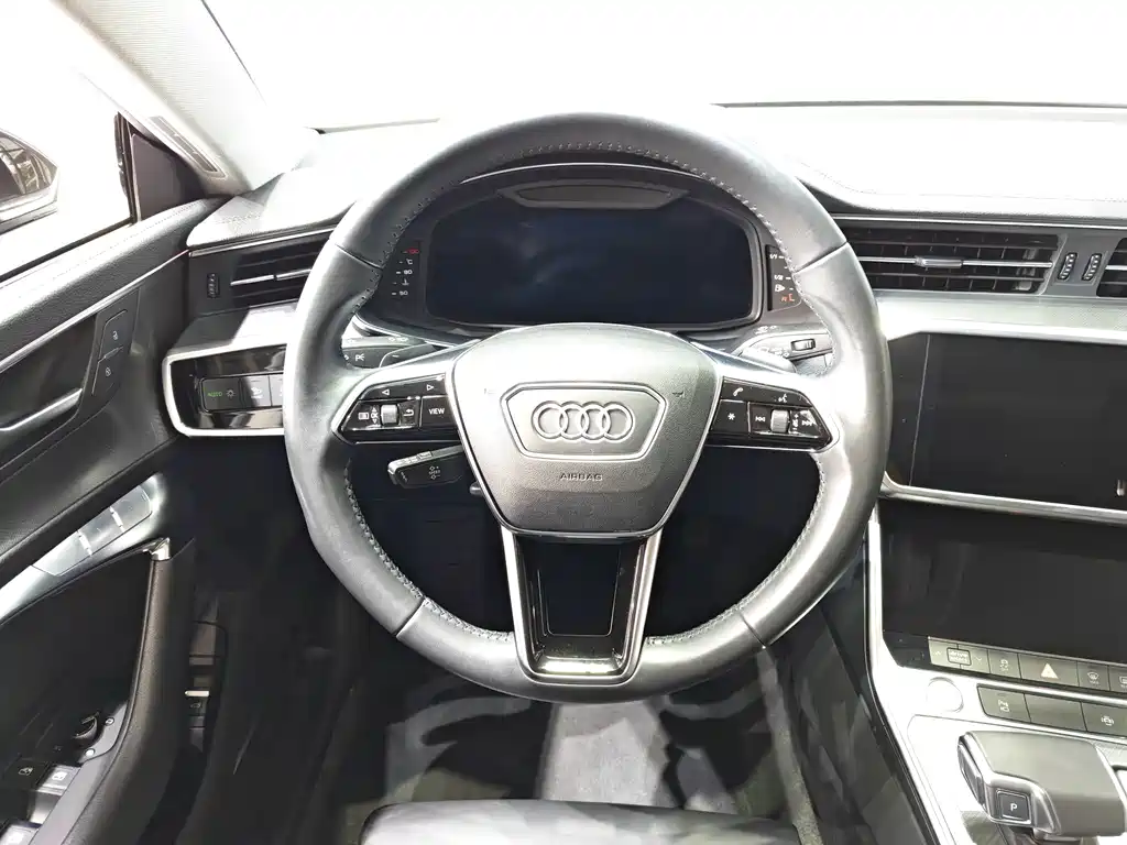 Audi A7 — фото 7
