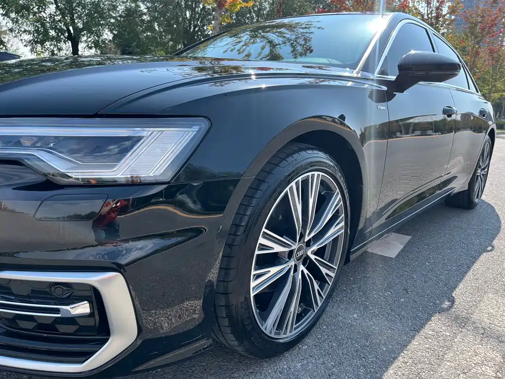 Audi A6L — фото 4