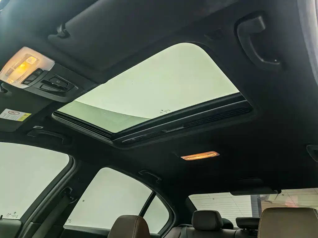 BMW 3 Series — фото 13