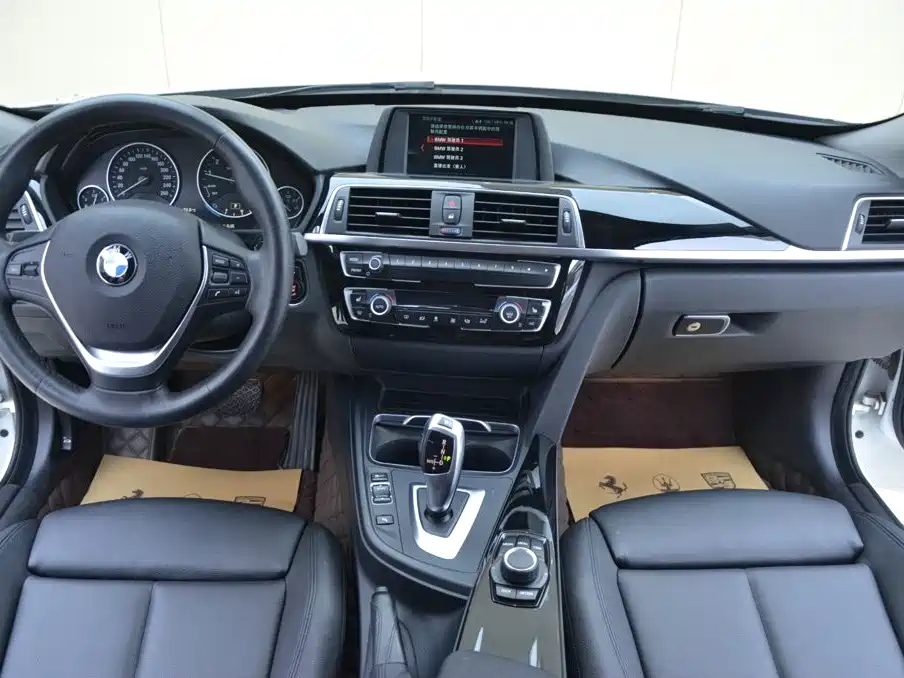BMW 3 Series GT — фото 6