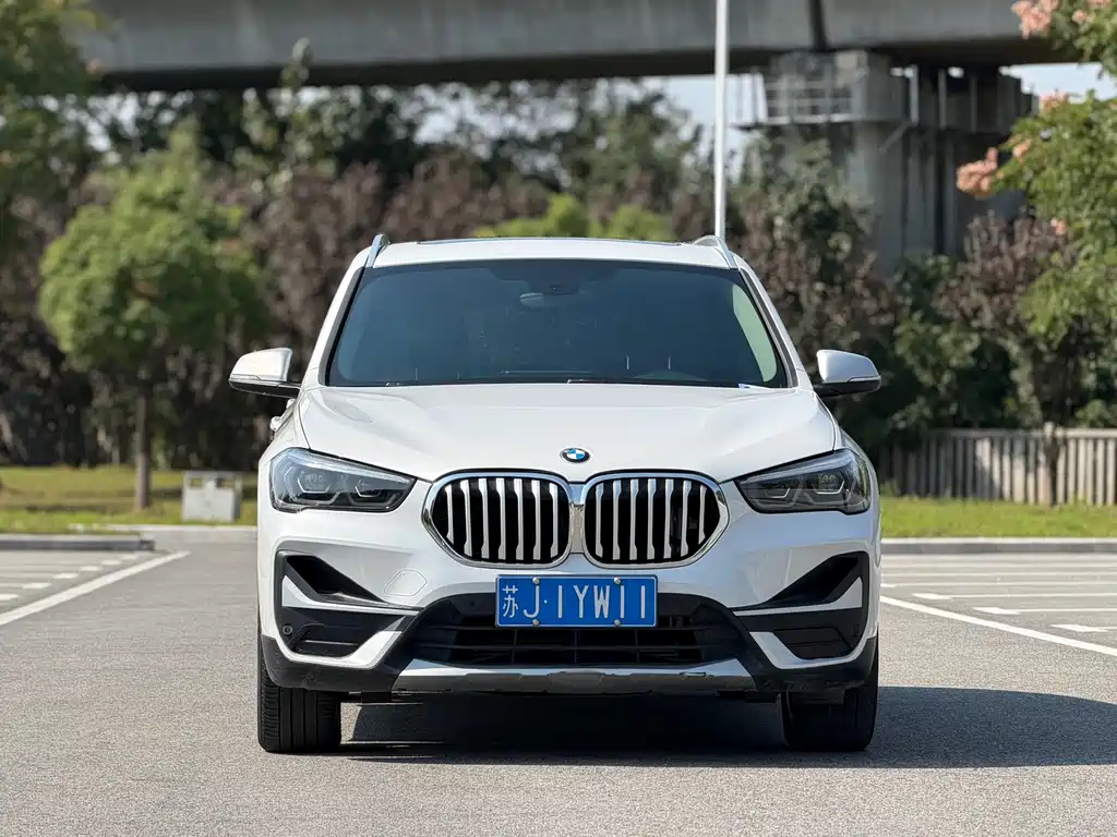 BMW X1 — фото 2