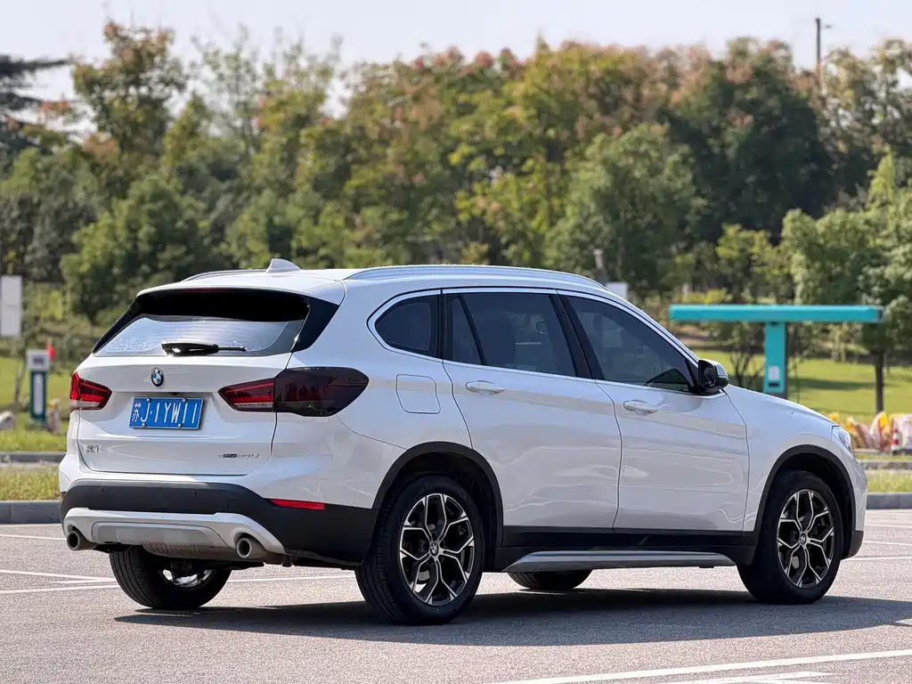 BMW X1 — фото 15