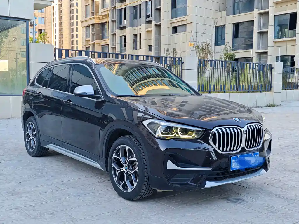 BMW X1 — фото 3