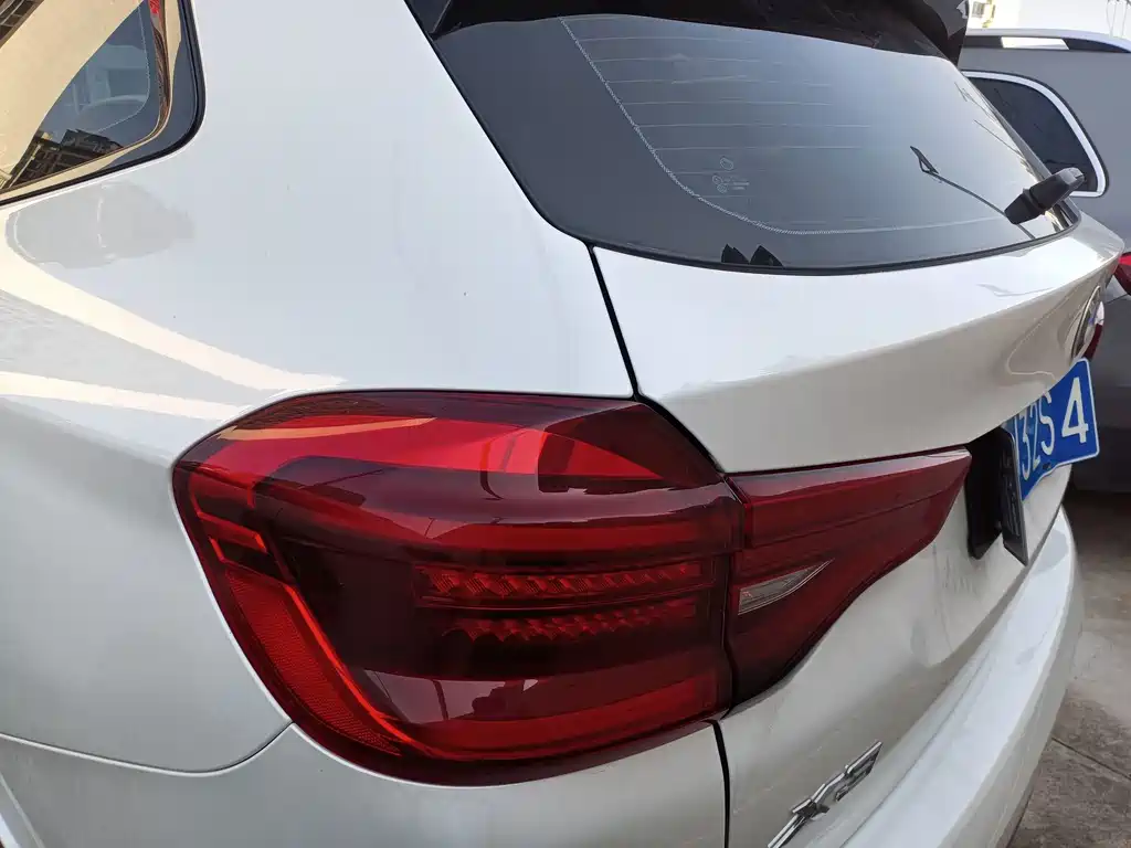 BMW X3 — фото 10