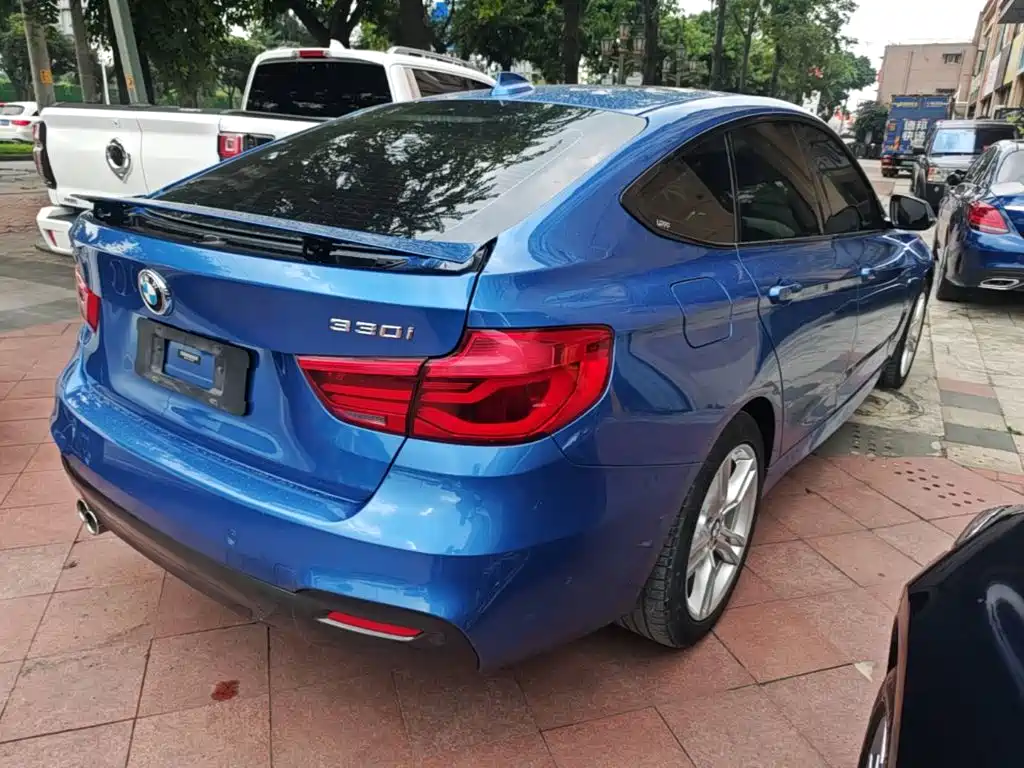 BMW 3 Series GT — фото 7