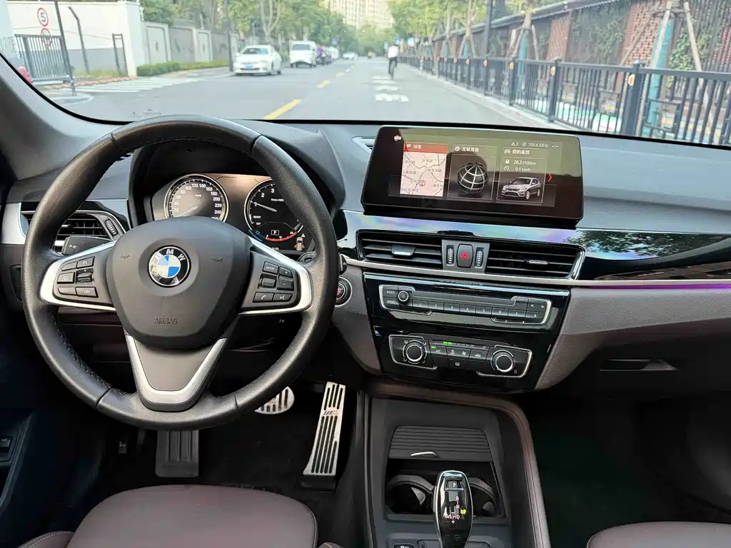 BMW X1 — фото 13