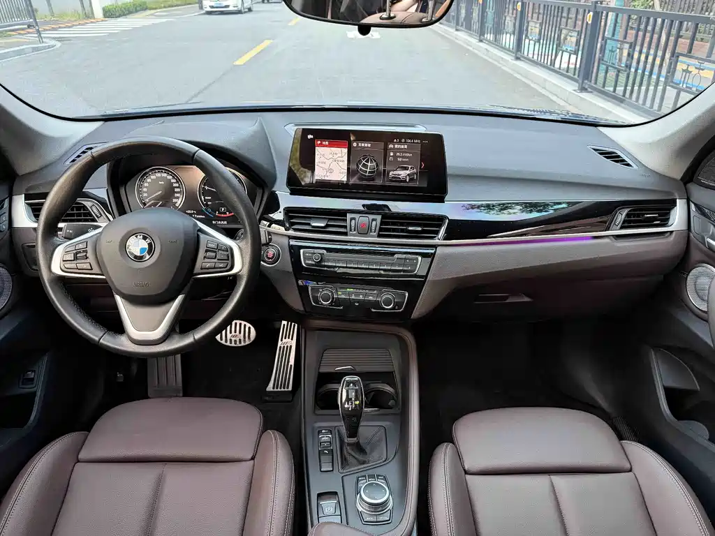 BMW X1 — фото 14