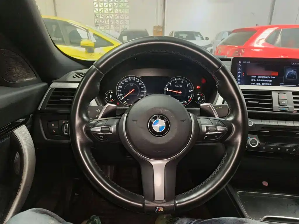 BMW 3 Series GT — фото 11