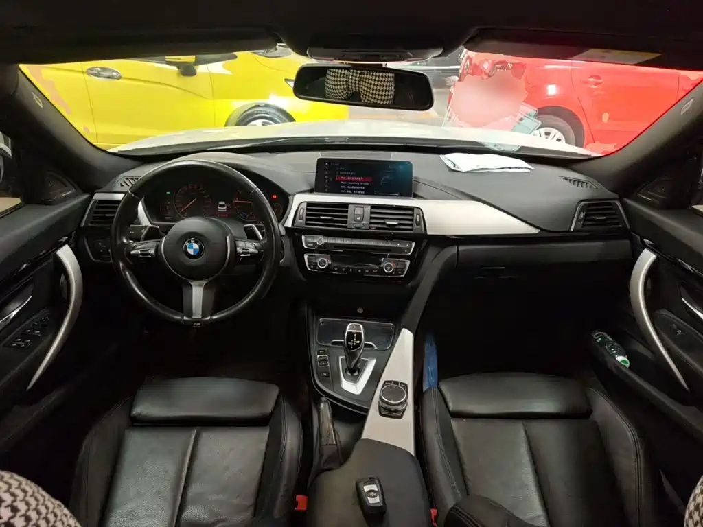 BMW 3 Series GT — фото 10