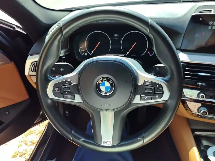 BMW 5 Series (Import) — фото 15