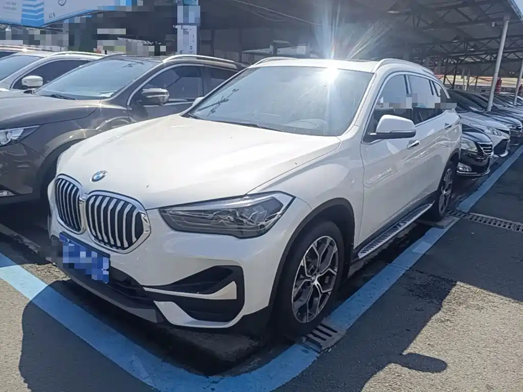 BMW X1 — фото 2