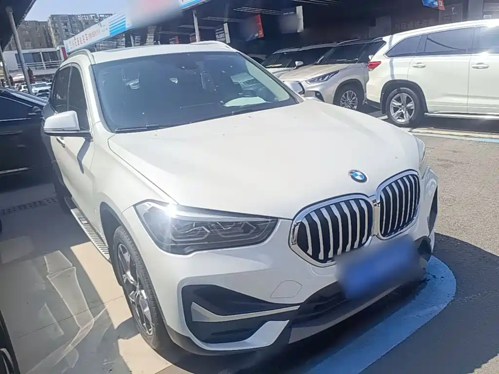 BMW X1 — фото 4