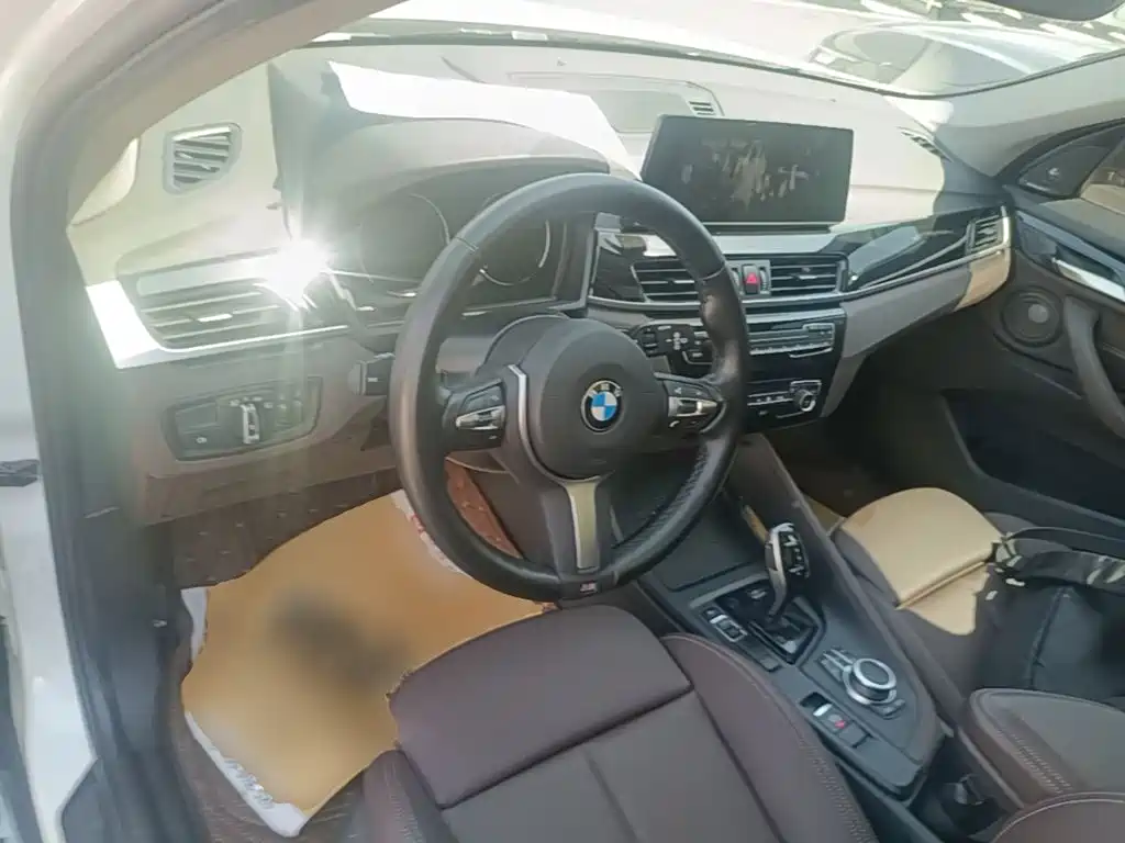 BMW X1 — фото 10