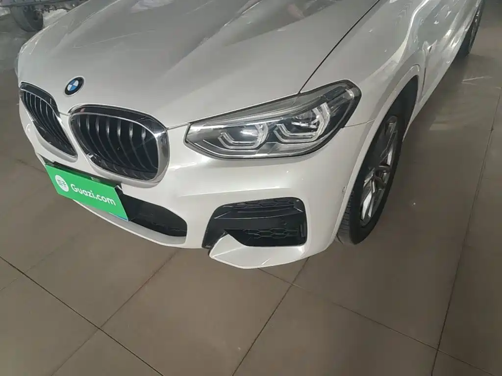 BMW X3 — фото 24