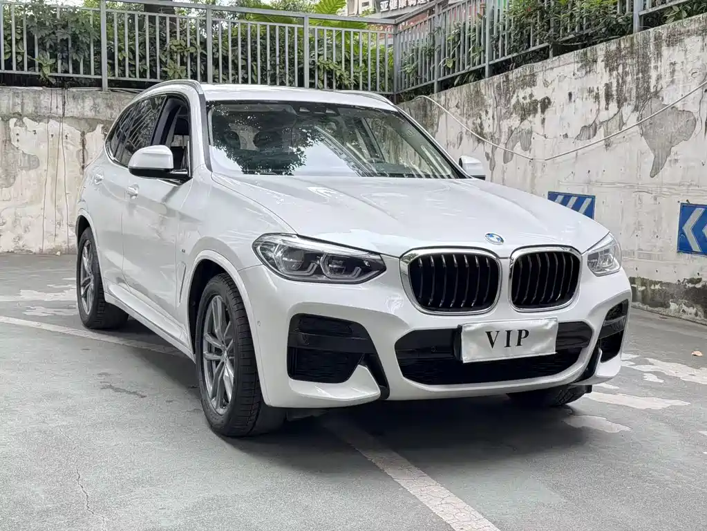 BMW X3 — фото 3