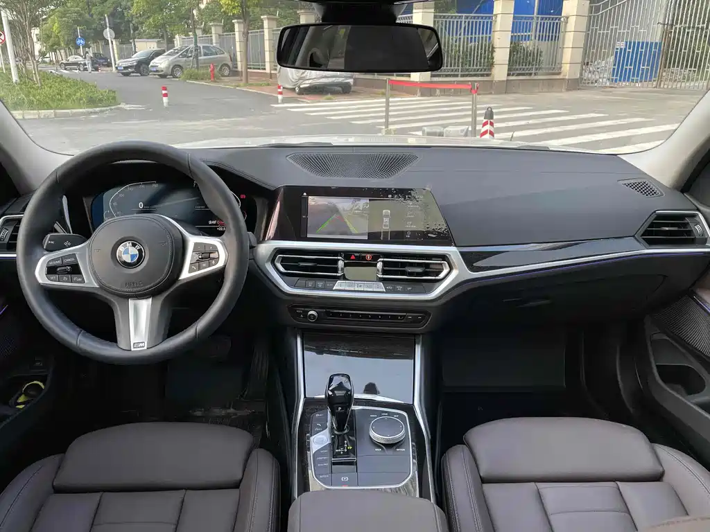 BMW 3 Series — фото 10