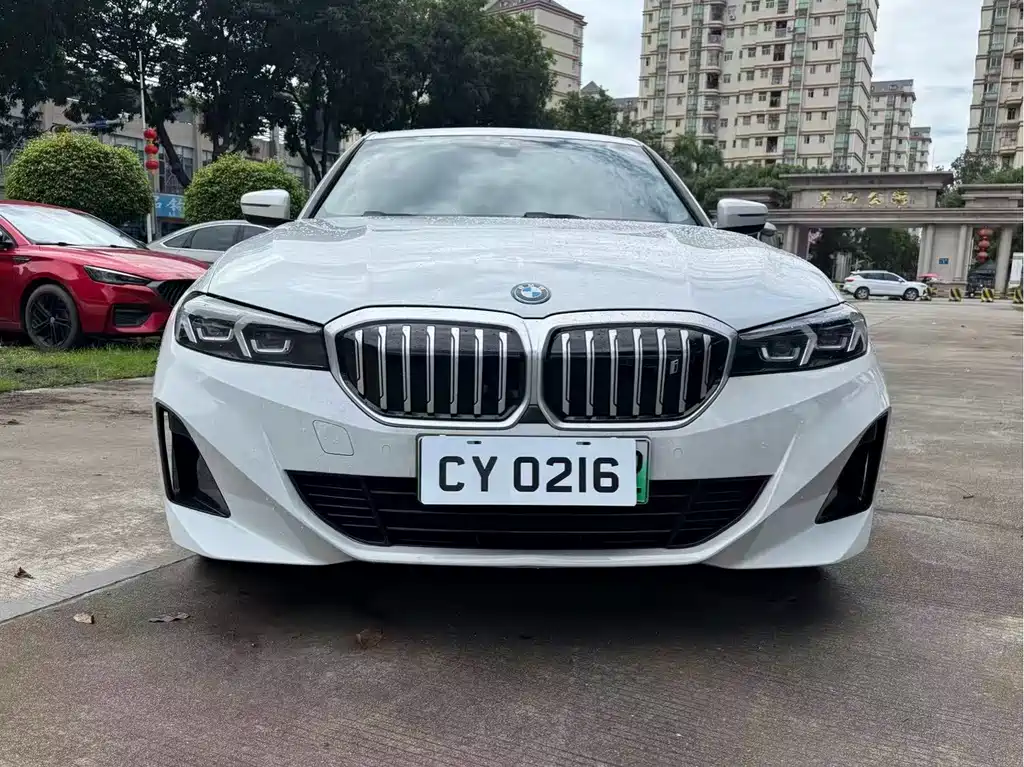 BMW i3 — фото 2
