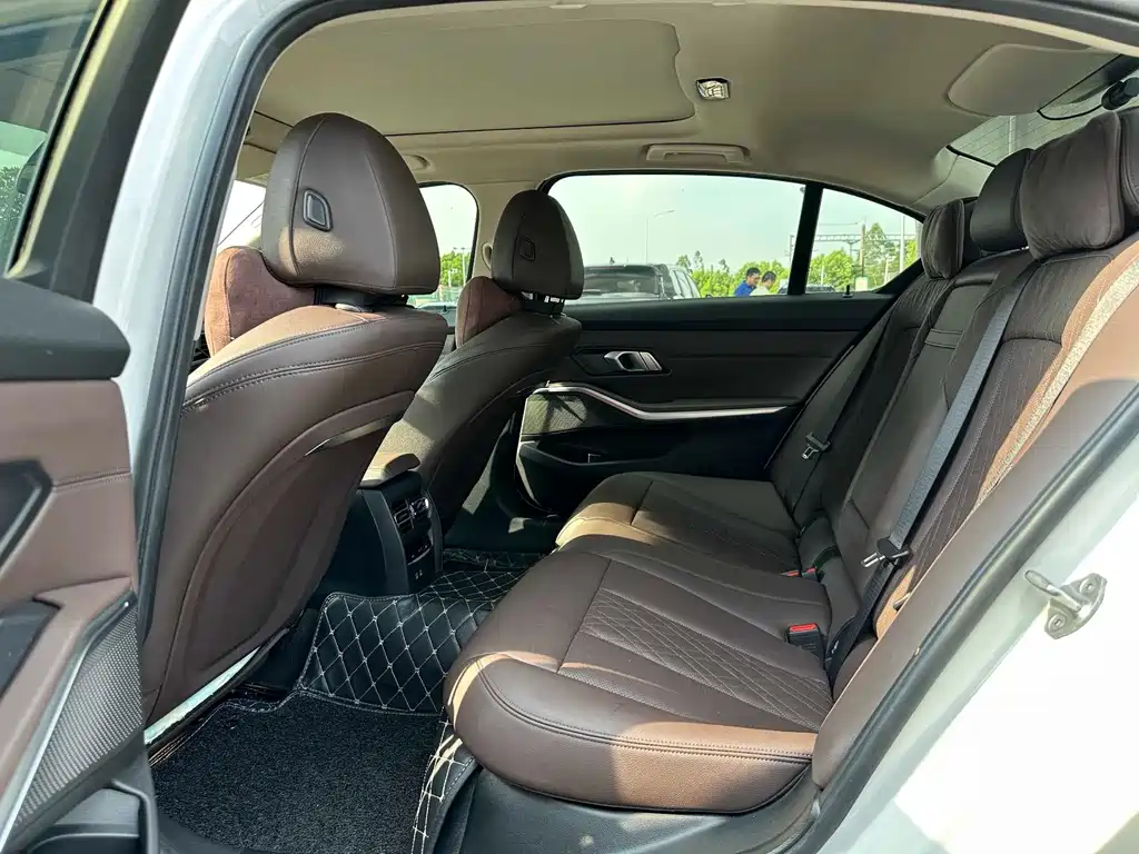 BMW i3 — фото 9