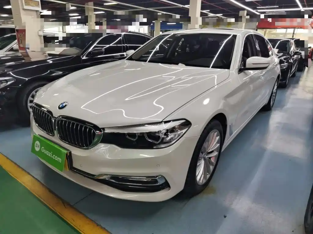 BMW 5 Series — фото 2