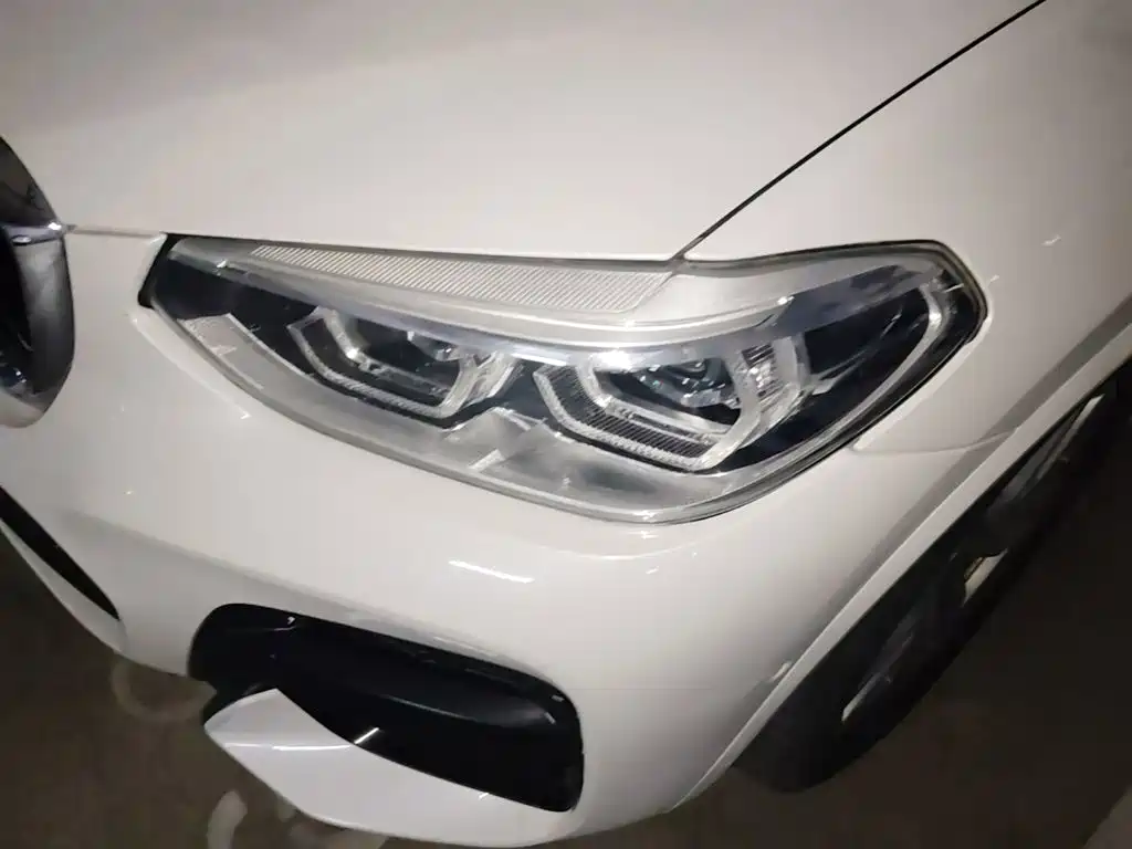 BMW X3 — фото 24