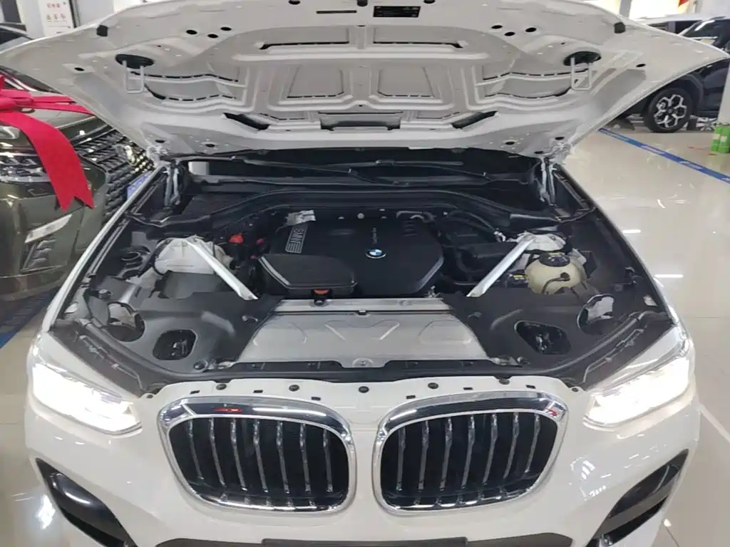 BMW X3 — фото 20