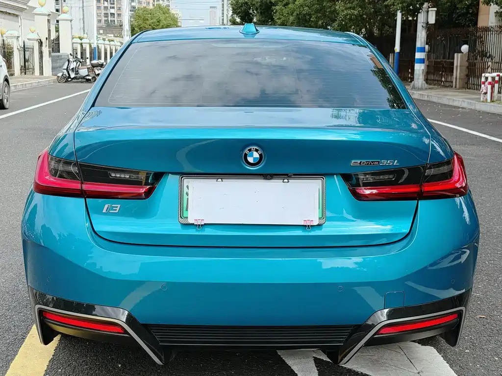 BMW i3 — фото 5