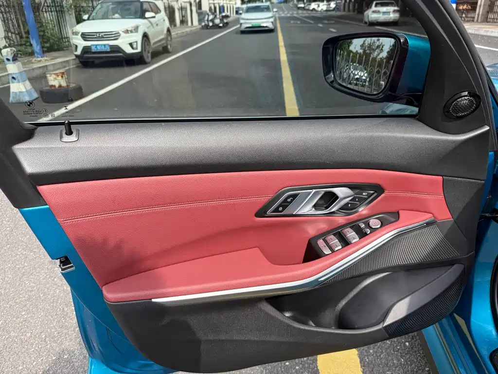 BMW i3 — фото 10
