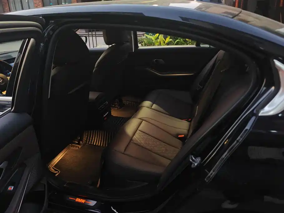BMW i3 — фото 11