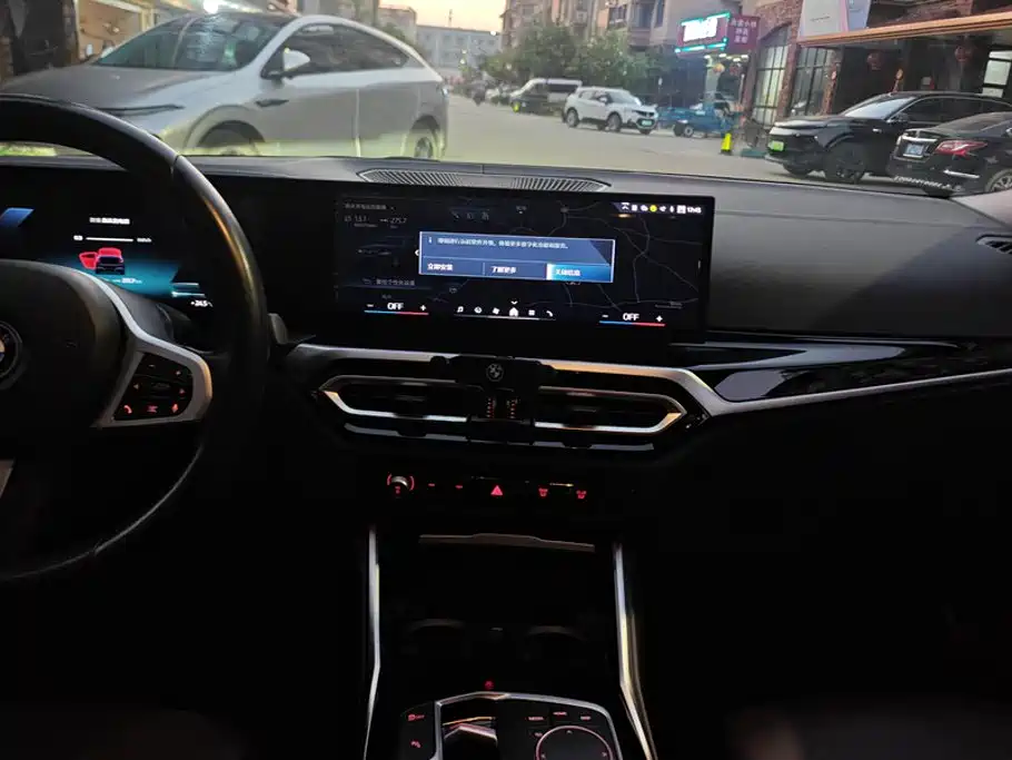 BMW i3 — фото 13