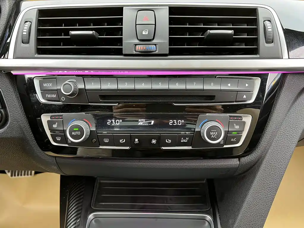 BMW 3 Series GT — фото 22