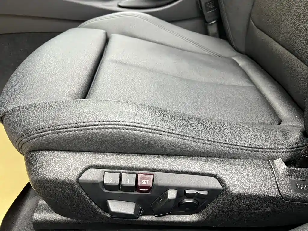 BMW 3 Series GT — фото 24