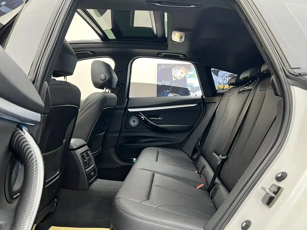 BMW 3 Series GT — фото 25