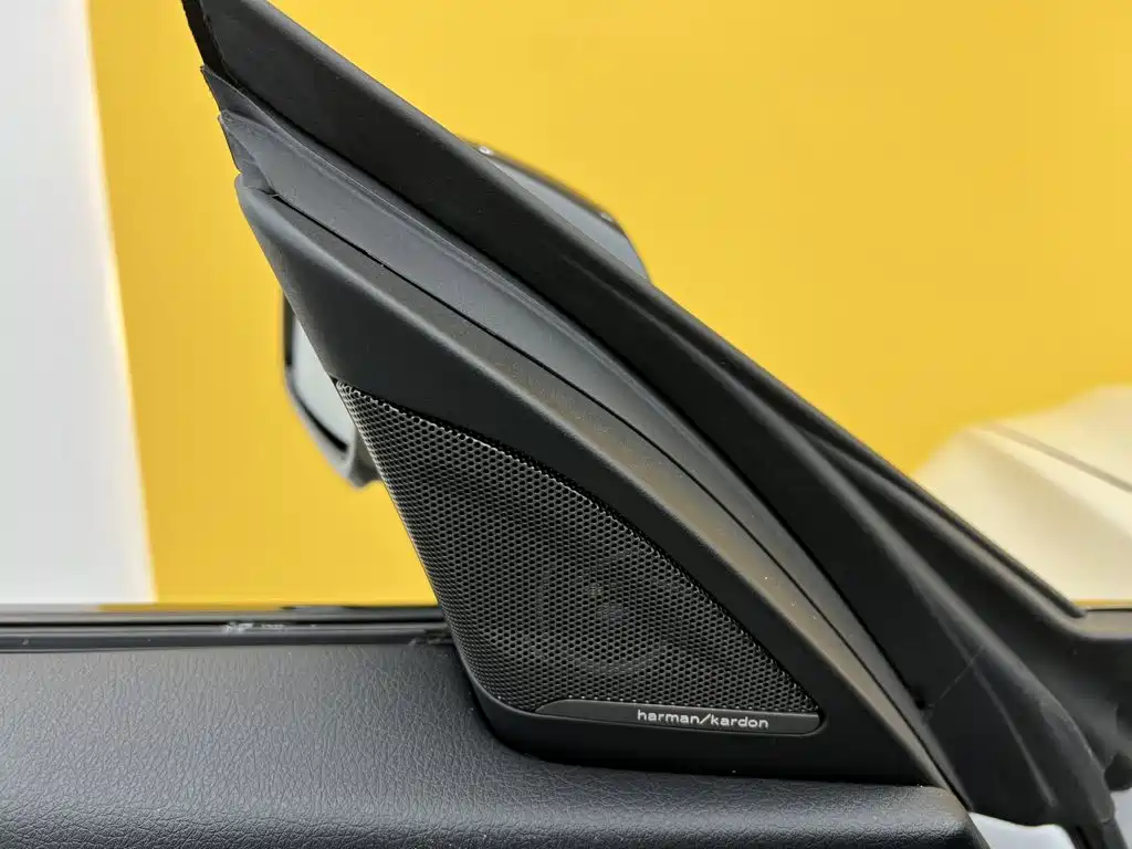 BMW 3 Series GT — фото 28