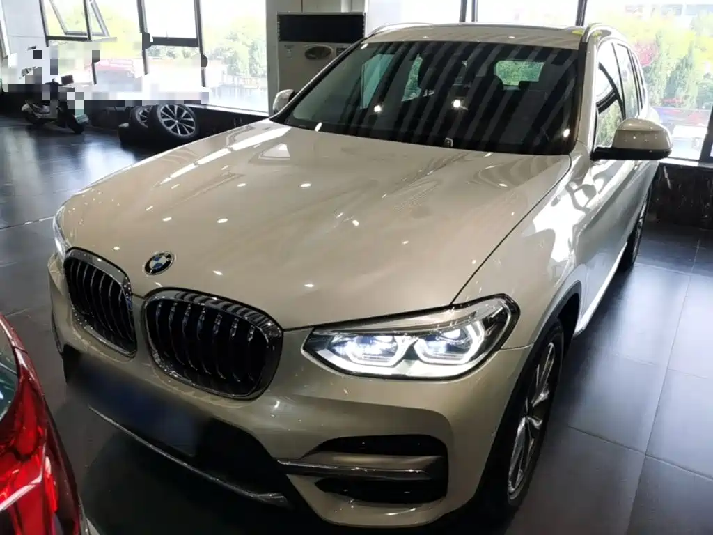 BMW X3 — фото 3
