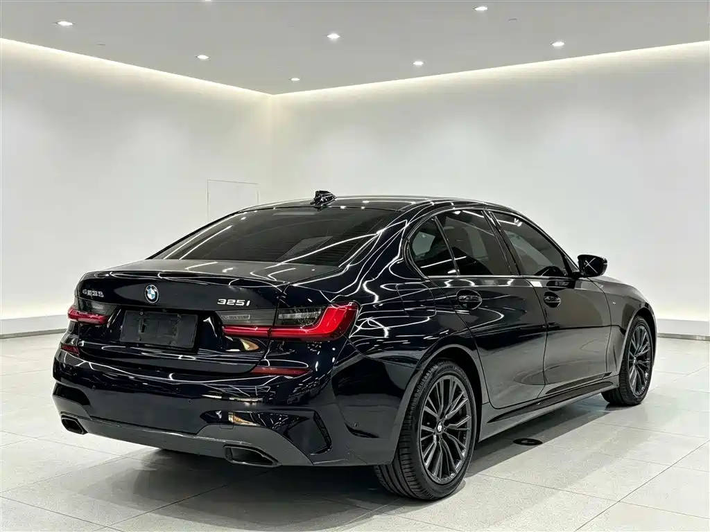 BMW 3 Series — фото 4