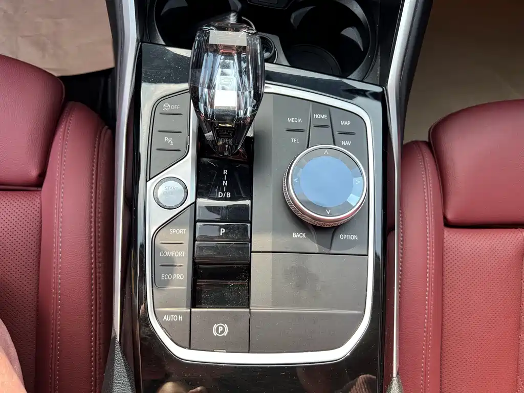 BMW i3 — фото 11