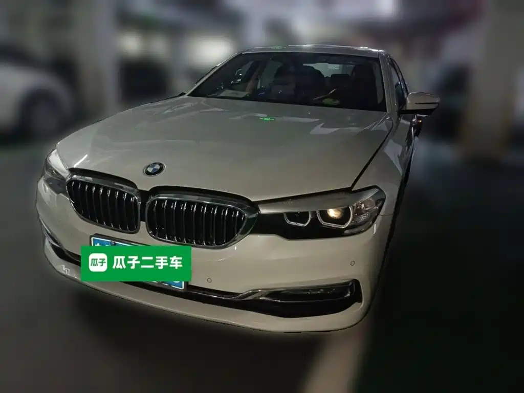 BMW 5 Series — фото 2