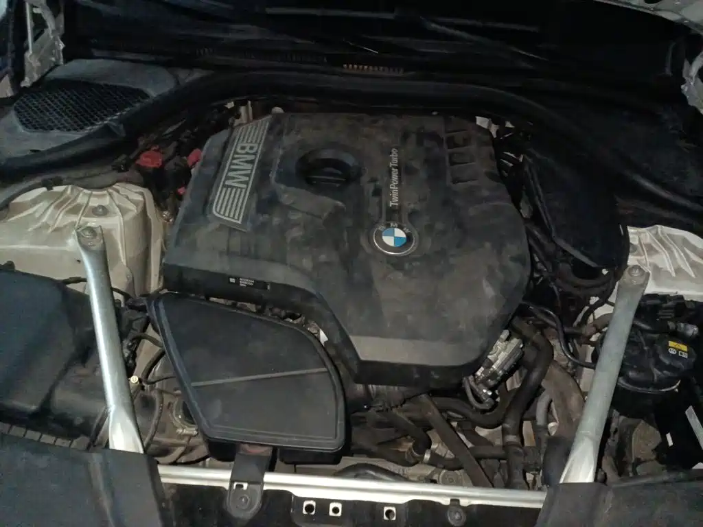 BMW 5 Series — фото 11