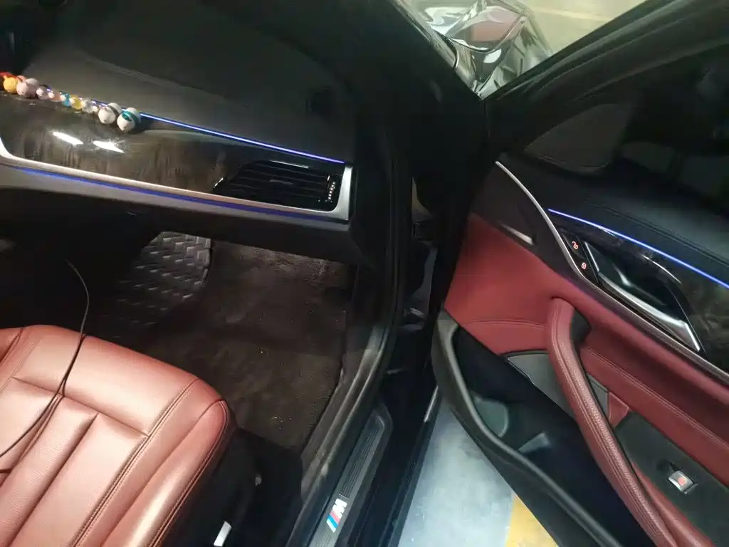 BMW 5 Series — фото 19