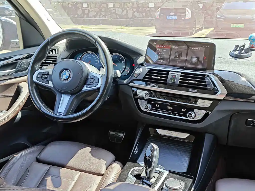 BMW X3 — фото 11