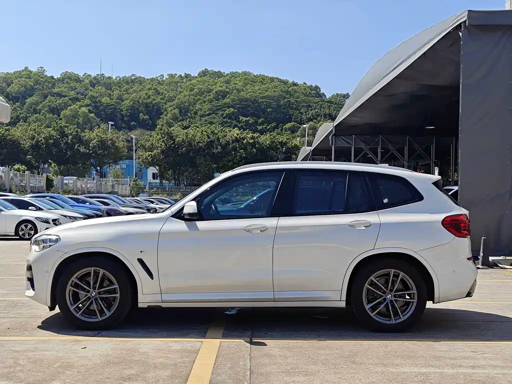 BMW X3 — фото 4