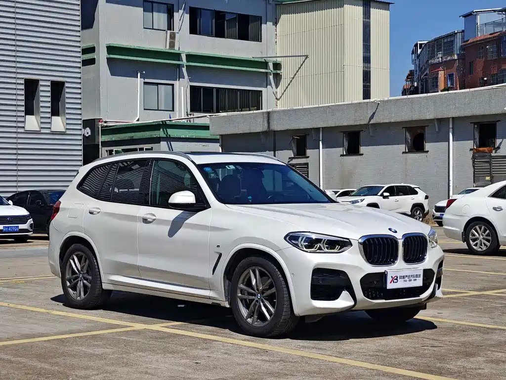BMW X3 — фото 5