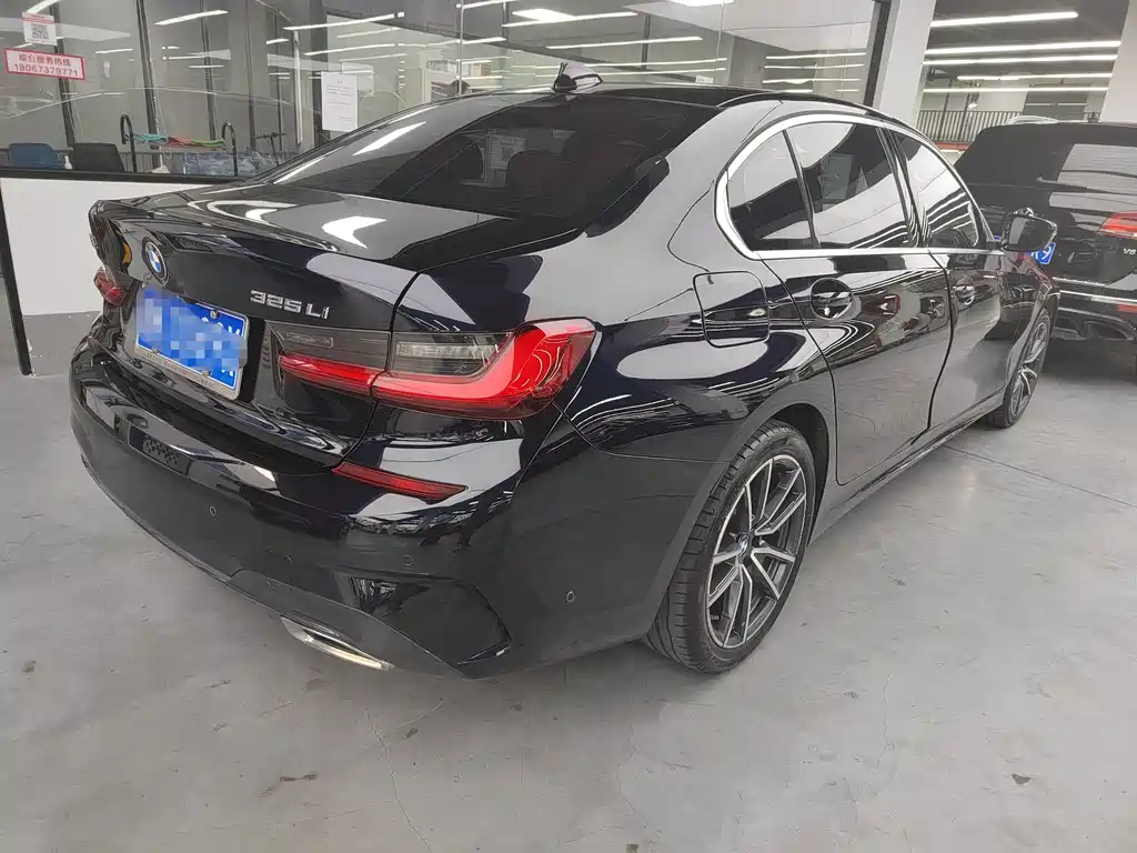 BMW 3 Series — фото 15