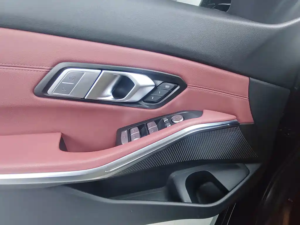 BMW 3 Series — фото 10