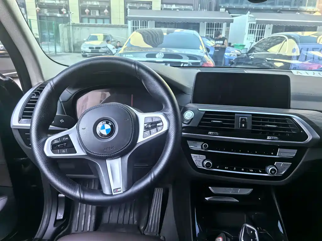 BMW X3 — фото 11