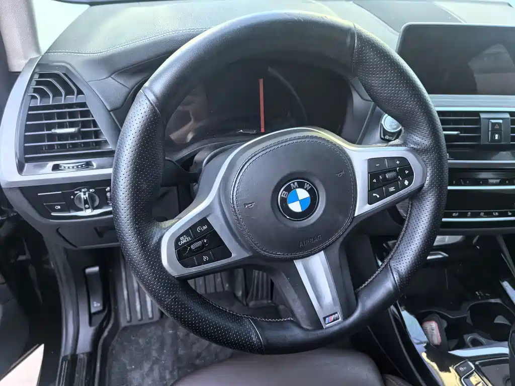 BMW X3 — фото 4