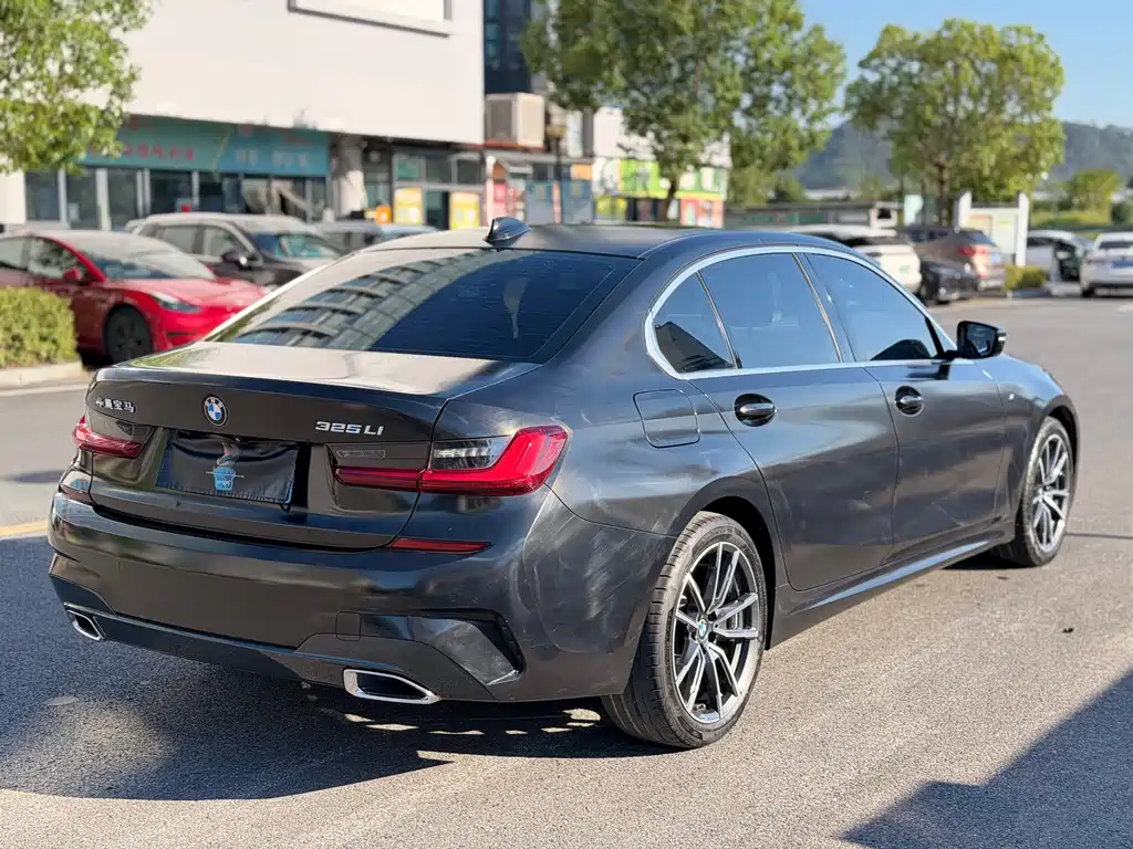 BMW 3 Series — фото 11