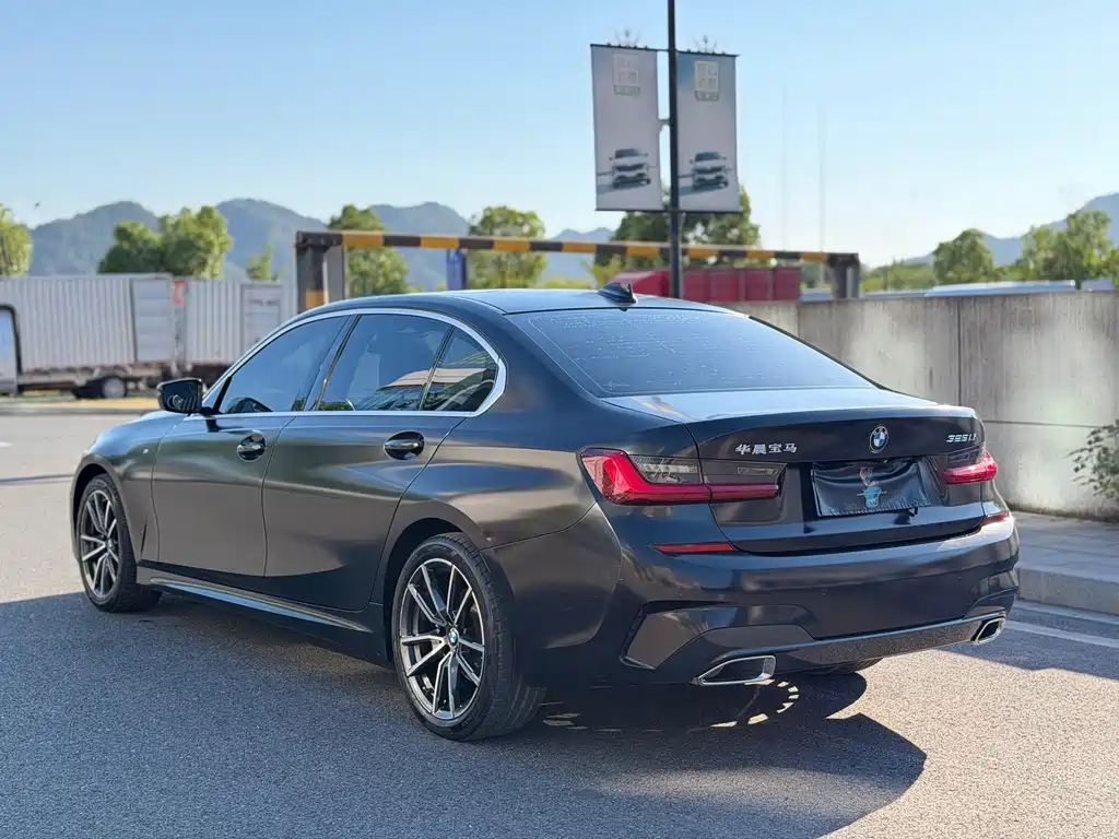 BMW 3 Series — фото 13