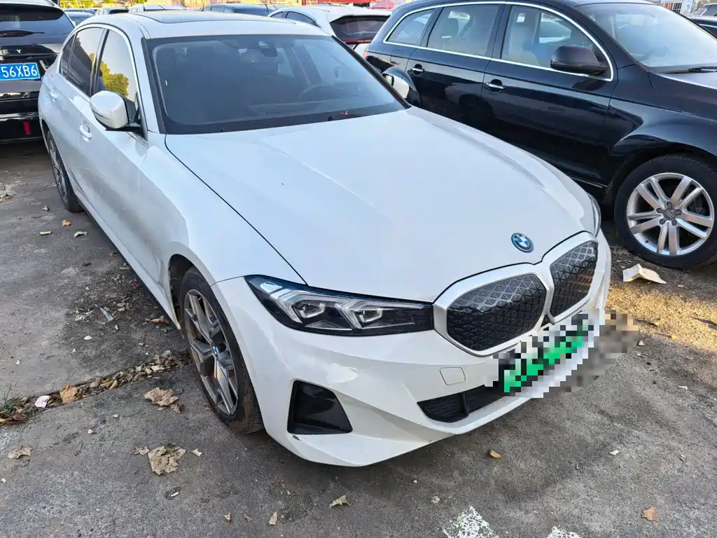 BMW i3 — фото 14