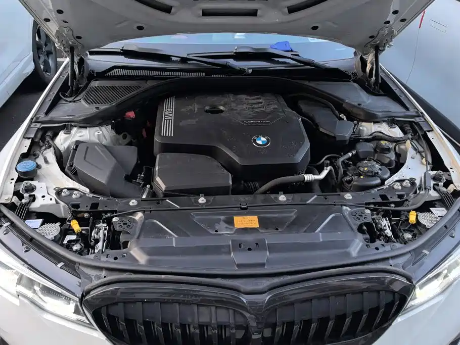 BMW 3 Series — фото 10